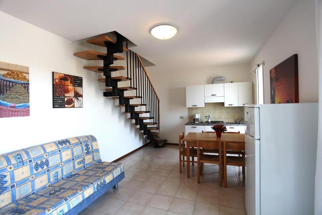 Apartament With Swimming Pool Caorle Exterior foto