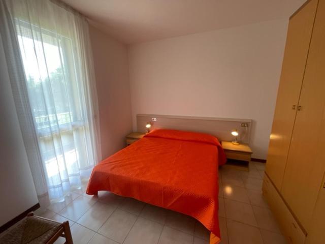 Apartament With Swimming Pool Caorle Exterior foto